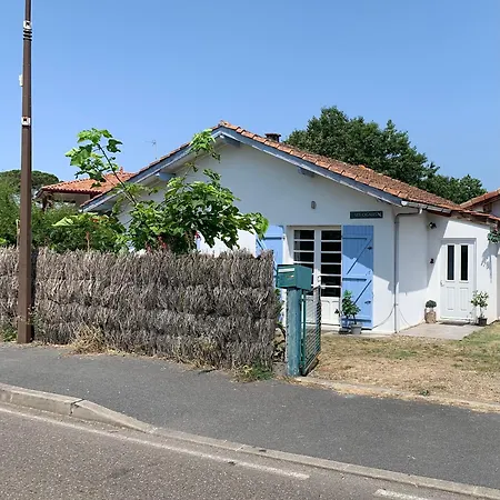 Prázdninový dům Les Cigales 2 Bedroom Léon